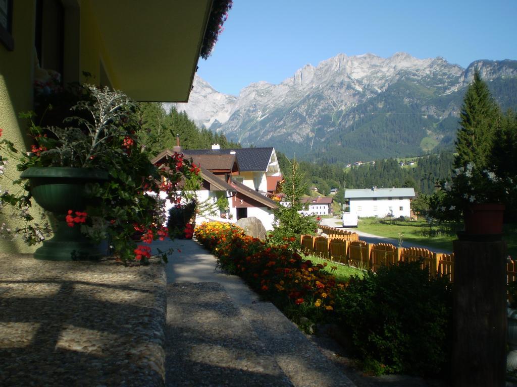 Schwarzenbacher Lungötz Buitenkant foto